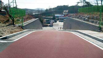 여주연라초교진입로공사